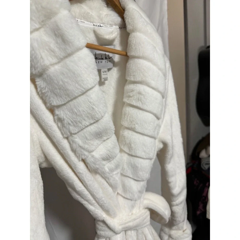 Nicole Miller New York Plush White Spa Robe Womens S/M Belted cozy Lounge